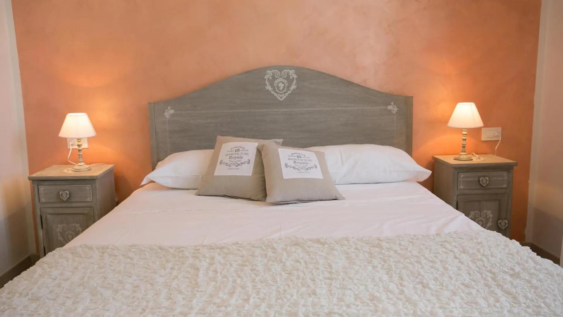 Colosseo Apartments And Rooms - Rome City Centre 0*,
