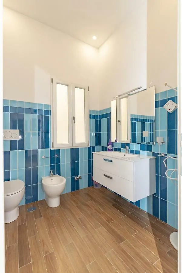 Colosseo Apartments And Rooms - Rome City Centre